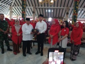 Bupati Malang Menjamu Kaesang Rasakan Nasi Rawon