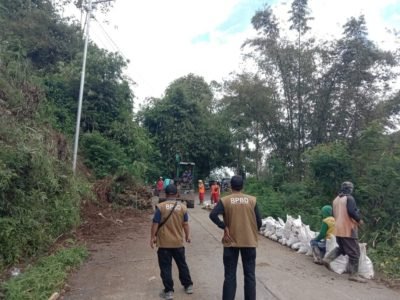 BPBD Kabupaten Malang Cepat Tangani Tanah Longsor di Tiga Desa Wilayah Ngantang