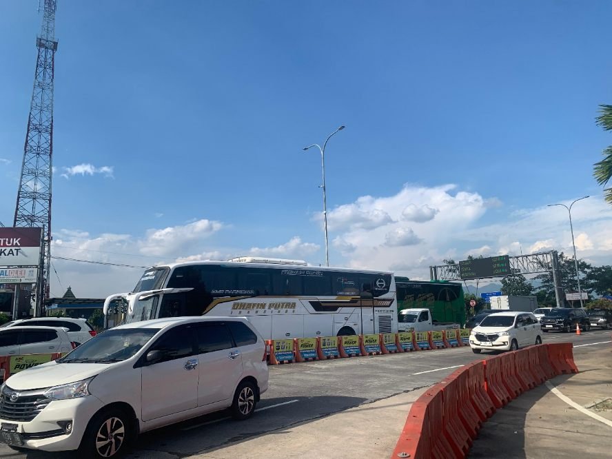 Libur Panjang Pengelola Tol Pandaan-Malang Siaga Penuh