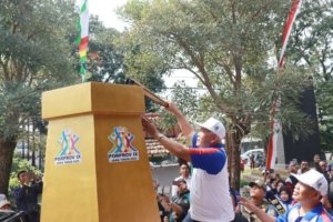 Api Obor Porprov Jatim Diterima Bupati Malang di Pintu Masuk Lawang Malang Utara