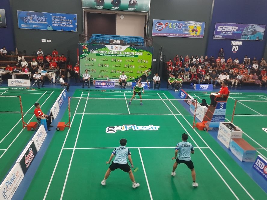 Bulu Tangkis Beregu Putra Kabupaten Malang Raih Perak Lawan Surabaya di Final Porprov Jatim