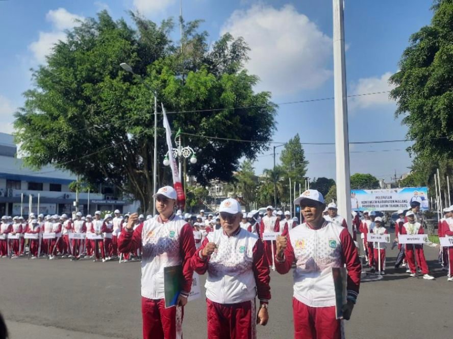 Bupati Malang Berangkatkan Kontingen Porprov Jatim, Targetkan 77 Emas 77 Perak dan 77 Perunggu