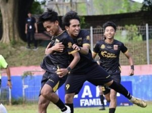 Tim Sepak Bola Putra Kabupaten Malang Menang Tipis Lawan Kota Blitar 2-1 di Porprov Jatim 2025
