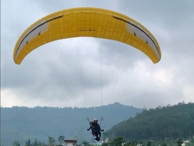 Juara Umum! Paralayang Kota Malang Kumpulkan Enam Medali di Porprov 2025