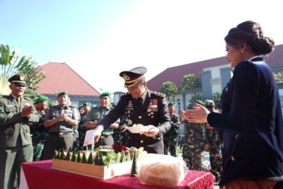 Polres Batu Gelar Upacara Puncak Hari Bhayangkara ke-79, Teguhkan Komitmen Presisi dan Kebersamaan