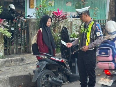 Pengemudi Kendaraan Bermotor di Kabupaten Malang Langgar Lalulintas