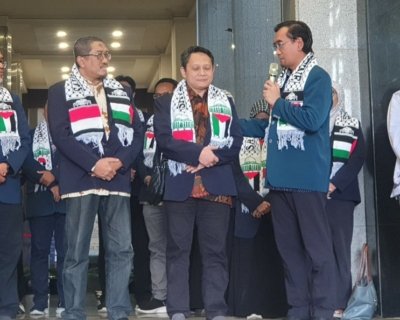 Panggilan Kemanusiaan, UB Berangkatkan Dua Dokter ke Gaza