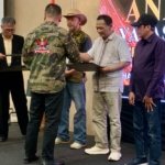 Ulang Tahun Ke-15, Yayasan Ujung Aspal Berikan Penghargaan Kepada Tokoh dan Instansi