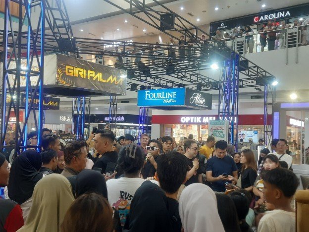 Brand Lokal Perabot Rumah Tangga Giri Palma Gelar Pameran