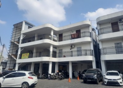 Raja Kost, Tawarkan Fasilitas Lengkap Mulai Parkiran Luas Hingga Keamanan 24 jam