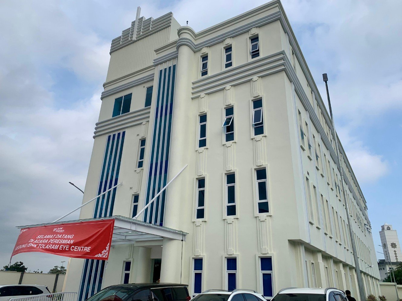 Solusi Katarak, Ishk Tolaram Eye Center Diresmikan