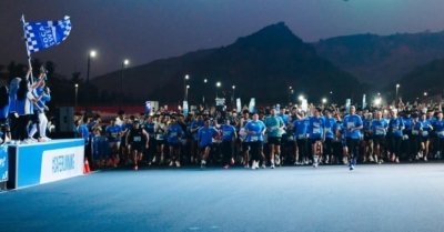 POCARI SWEAT Run Lombok 2025: 9.000 Pelari Biru Jadikan Event Lari Sirkuit Terbesar di Indonesia