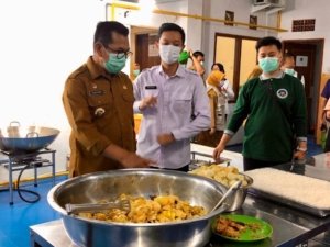 Evaluasi Program MBG, Wali Kota Batu Cek Dua Dapur Penyedia Makanan
