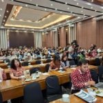 Dinsos Kabupaten Malang Salurkan Bantuan Langsung Tunai DBHCHT Pada Pekerja Pabrik Rokok