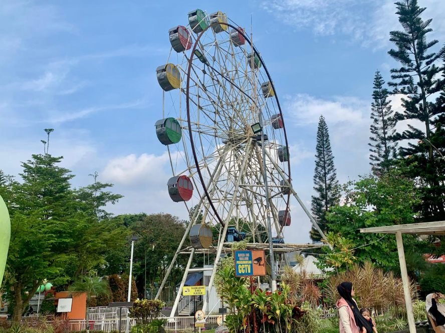 Wajah Baru Alun-alun Kota Batu, Akan Ada Amfiteater dan Wahana Bermain Anak