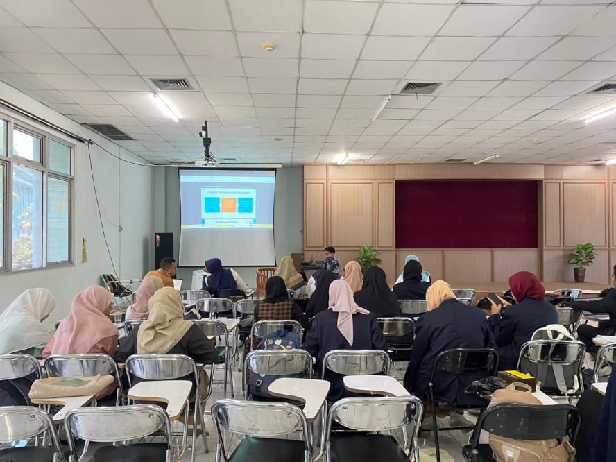 Mahasiswa UIN Maliki Malang Tunjukkan Kepedulian Lingkungan Lewat Riset Ekokritisisme