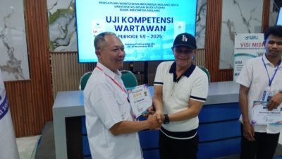 UKW PWI Malang Raya Ditutup oleh Rektor UIBU, 30 Peserta Dinyatakan Lulus