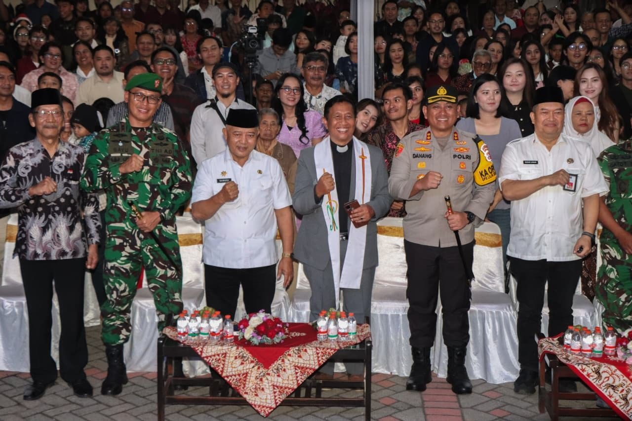 Perayaan Natal di Kabupaten Malang Aman dan Kondusif, Umat Kristiani Khusyuk dalam Beribadah
