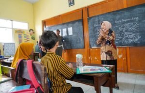 Sekolah Unggulan di Kabupaten Malang Sebagai Pilot Project
