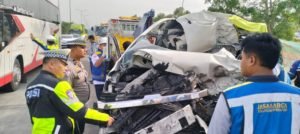 Polres Malang Tangani Korban Laka di Tol Malang–Pandaan, Dua orang Korban Tewas