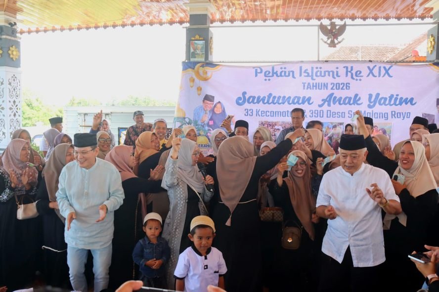 Bupati Malang Apresiasi Komisaris Utama PT ACA Santuni Belasan Ribu Anak Yatim