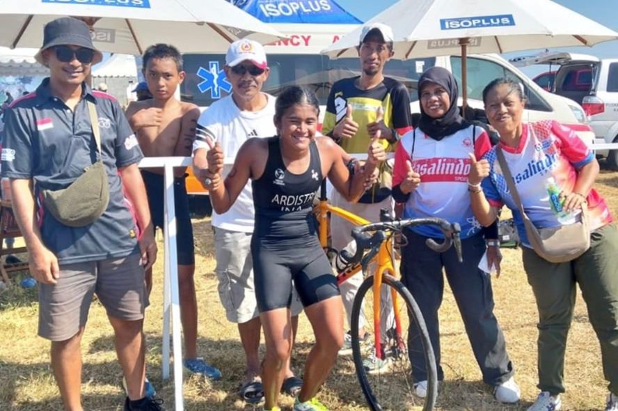 Atlet Putri Triathlon Kabupaten Malang Bakal Ikuti Youth Olympic Games 2026 Dakar