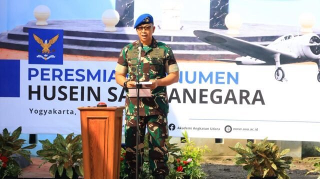 Marsma Reza Sastranegara Hadiri Peresmian Monumen Komodor Udara Husein Sastranegara di Yogyakarta
