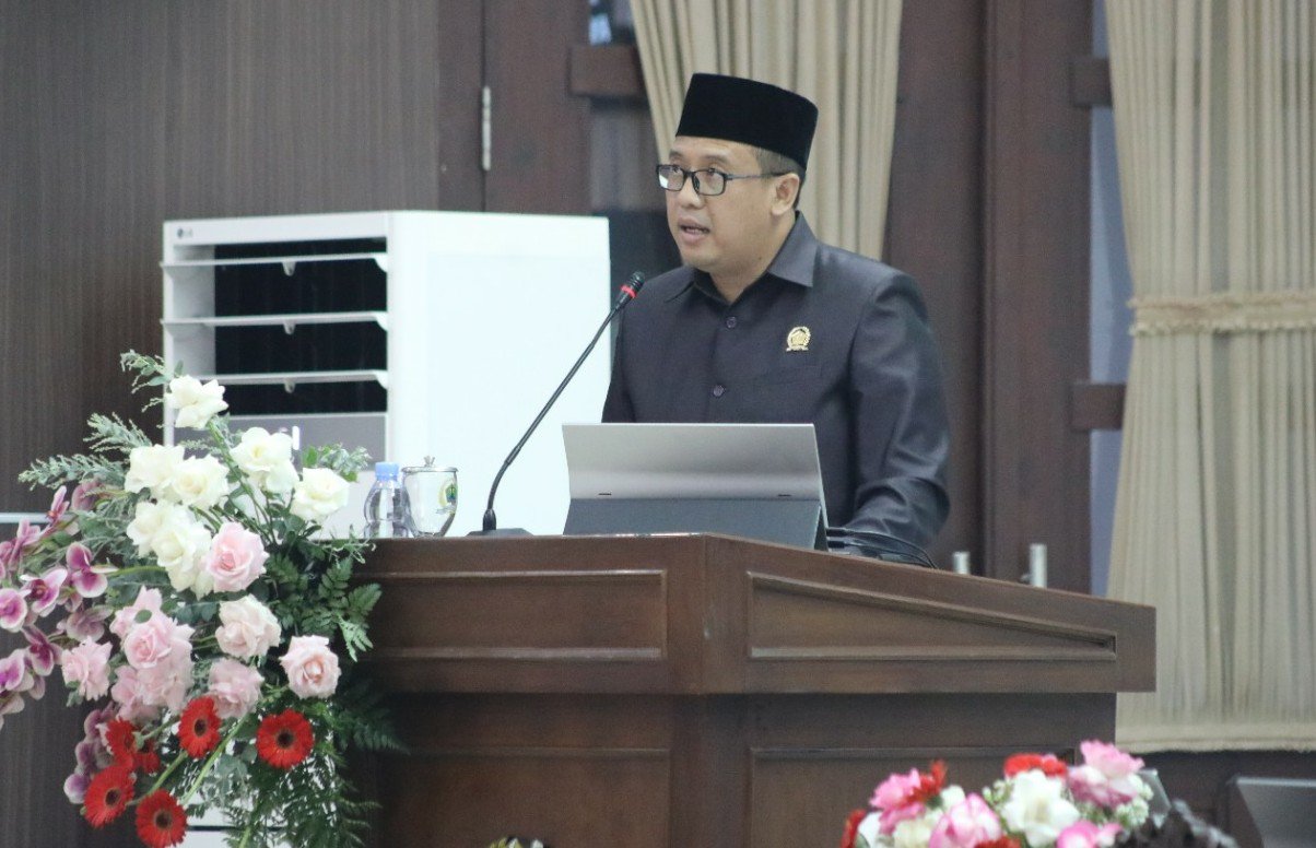 Anggota DPRD Kota Malang Indra Permana Berikan 20 Rekomendasi dalam LKPJ Walikota