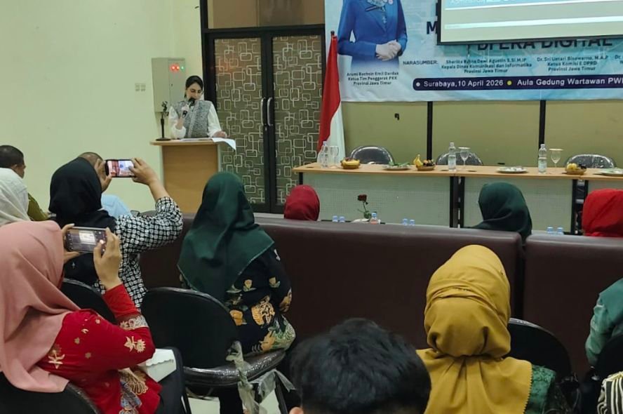 Seminar IKWI Jatim, Perempuan Kunci Tangkal Hoaks di Era Digital