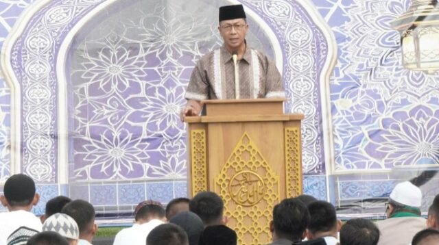 Lanud Abdulrachman Saleh Gelar Sholat Idul Adha dan Sembelih 56 Hewan Qurban