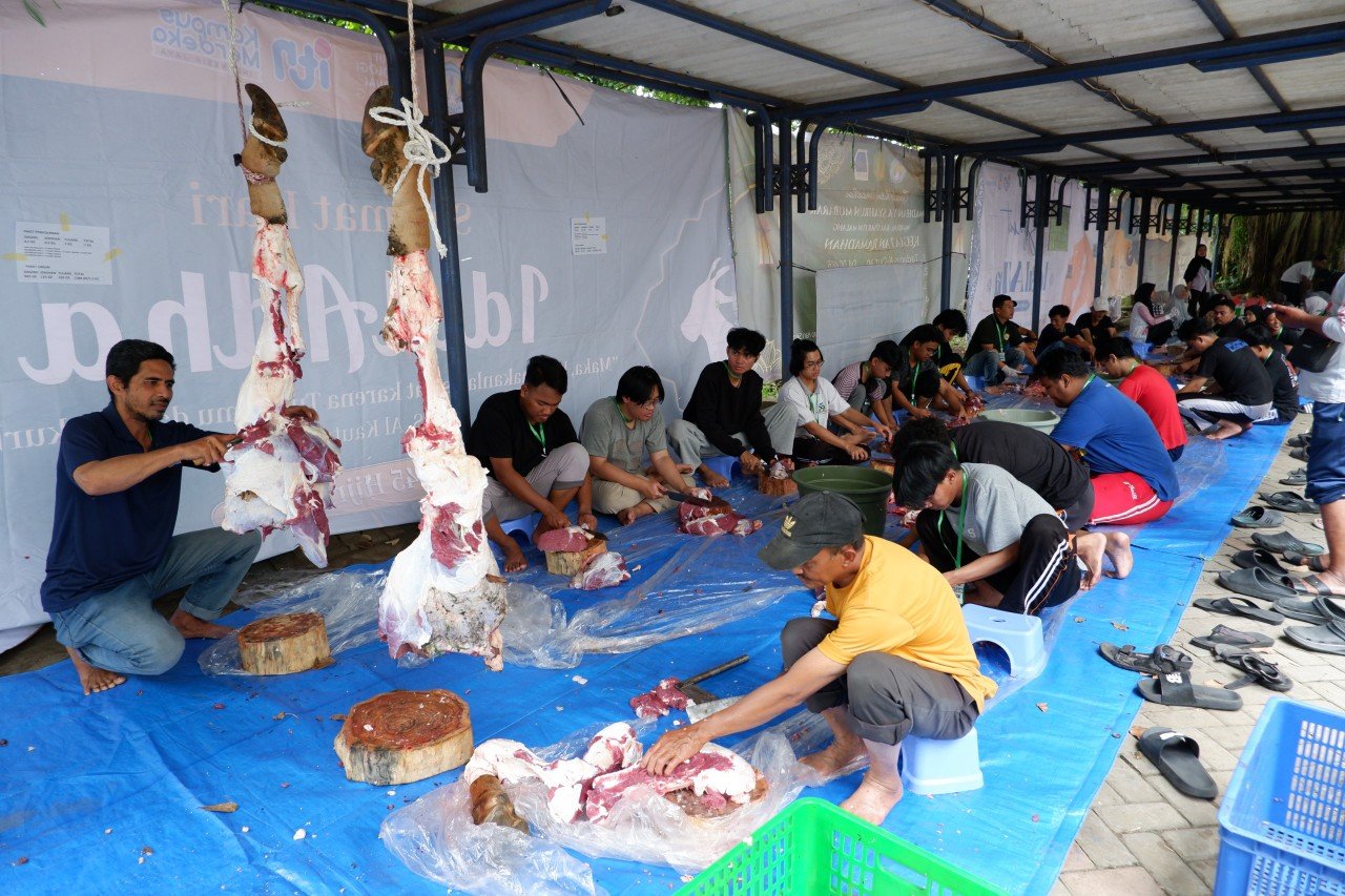 ITN Malang Gelar Sholat Idul Adha Serta Distribusikan 450 Paket Daging Qurban