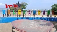 Pantai Balekambang di Libur Sekolah Dipadati Wisatawan