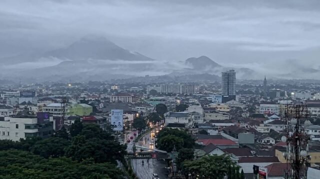 Fenomena Musim Kemarau, Suhu di Malang Bedinding