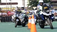 Hari Bhayangkara Ke-80, Puluhan Polwan Satlantas Polres Malang Atraksi Srikandi