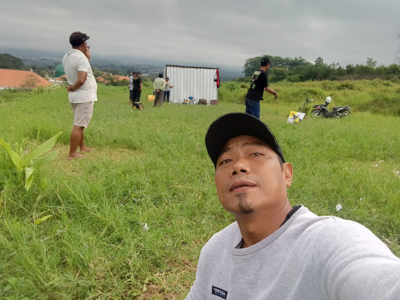 Layang-Layang Kembali Booming di Malang Raya, Hiburan Murah yang Hidupkan UMKM Lokal