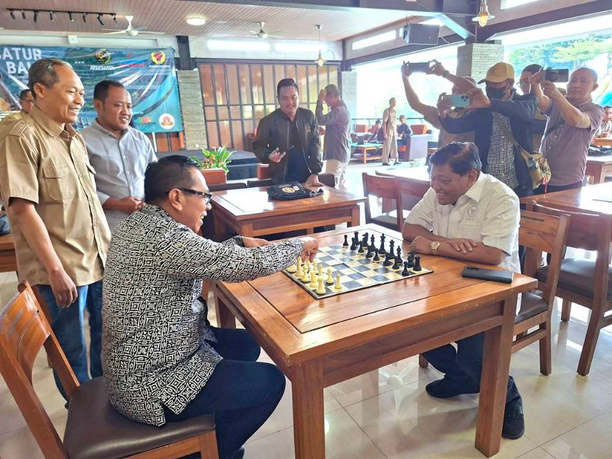 Filosofi Bidak Catur Sangat Dekat dengan Profesi Wartawan Dituntut Berpikir Kritis