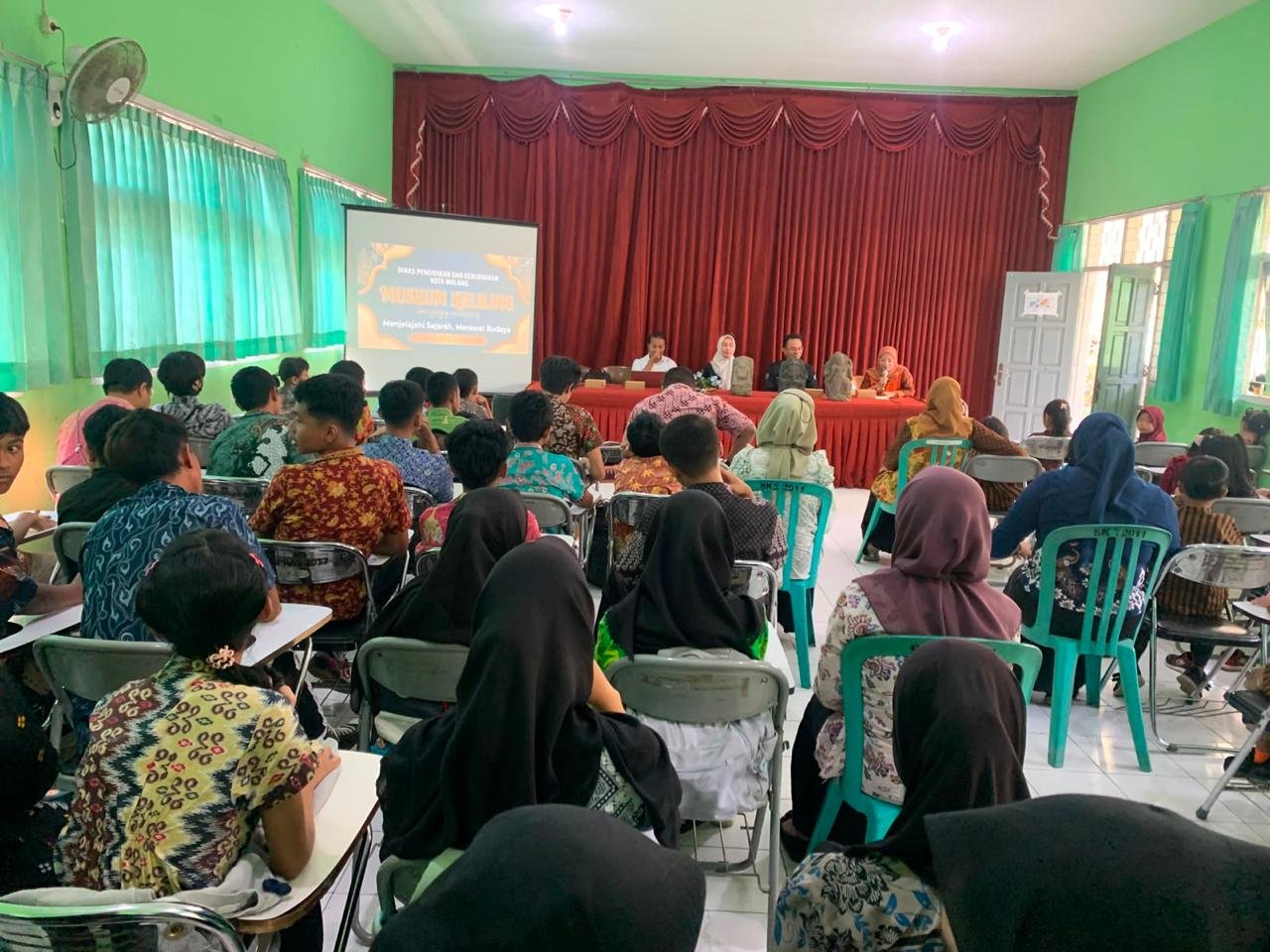 Museum Keliling Disdikbud Kota Malang Sambangi SKB, Kenalkan Sejarah dan Toleransi kepada Pelajar