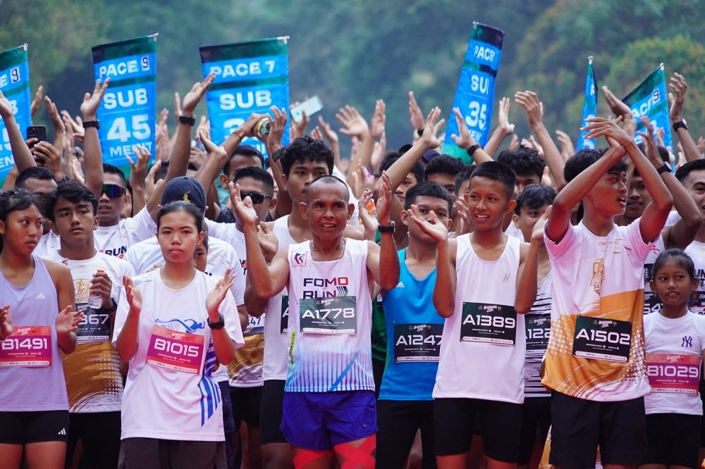 Ribuan Warga Padati Lapangan Rampal, Fun Run 5K Warnai Peringatan HUT ke-81 TNI di Malang