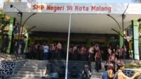 466-Suasana SMPN 18 Malang paska pemukulan oleh Kepsek Gegara Baju Lurik, Kepsek SMPN 18 Malang Diduga Lakukan Kekerasan Fisik dan Verbal pada Siswa