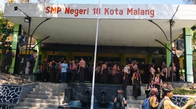 Gegara Baju Lurik, Kepsek SMPN 18 Malang Diduga Lakukan Kekerasan Fisik dan Verbal pada Siswa