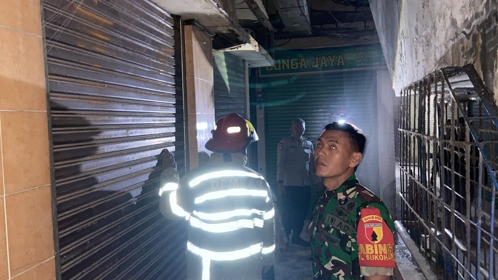 Kebakaran Pasar Besar Malang, Kesigapan Warga dan Damkar Cegah Api Meluas