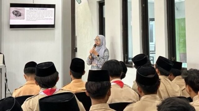 Fakultas Kedokteran UIN Malang Edukasi Penyakit Skabies di Lingkungan Pondok Pesantren