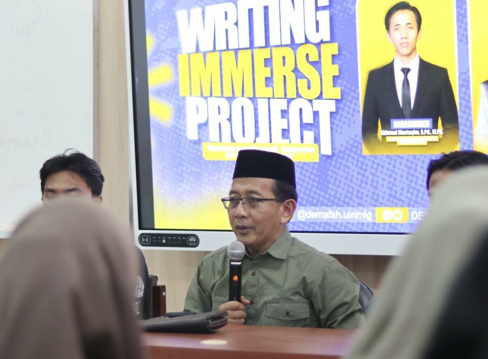 Zona Nyaman: Terlena di Bangku Kuliah, Panik Menjelang Wisuda
