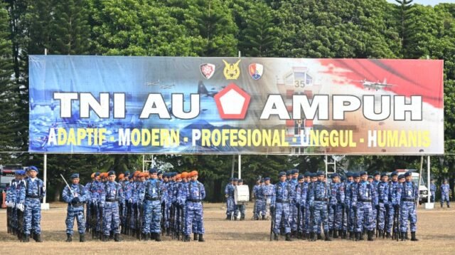 Bukan Sekadar Menjaga Langit, Prajurit Lanud Abd Saleh Hadir untuk Kemanusiaan