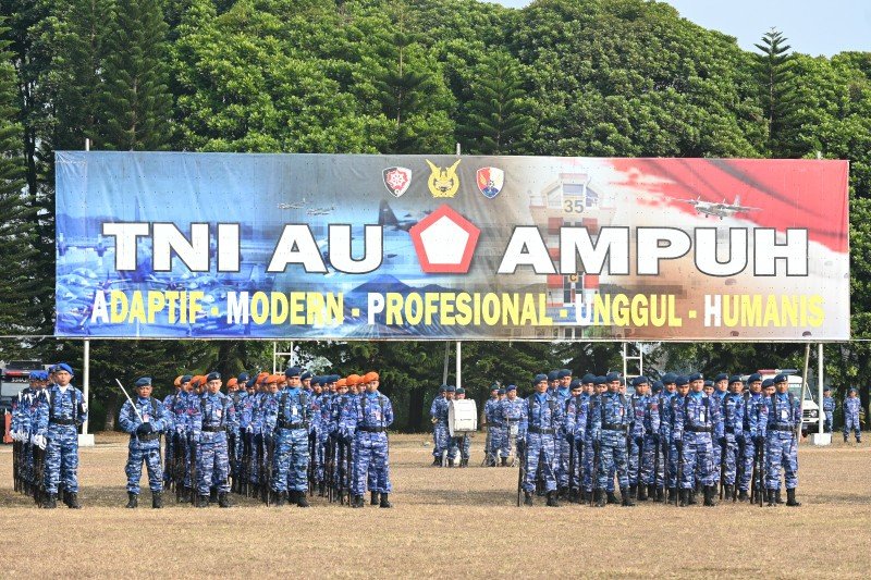Bukan Sekadar Menjaga Langit, Prajurit Lanud Abd Saleh Hadir untuk Kemanusiaan