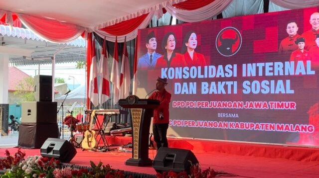 DPD PDI-P Jatim Gelontorkan Rp1 Miliar untuk Fasilitas Keagamaan, Puan Maharani Sumbang Rp500 Juta